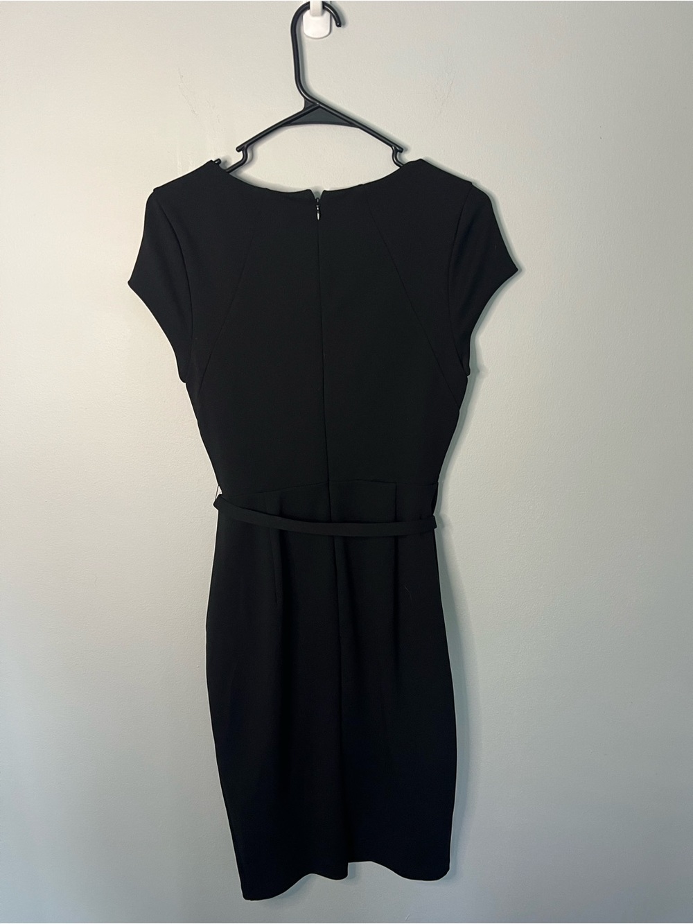Express Black Cap-Sleeve Sheath Dress with Belt size Small - Picture 6 of 11
